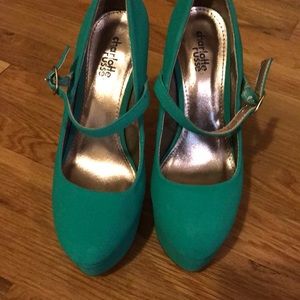 Teal heels!